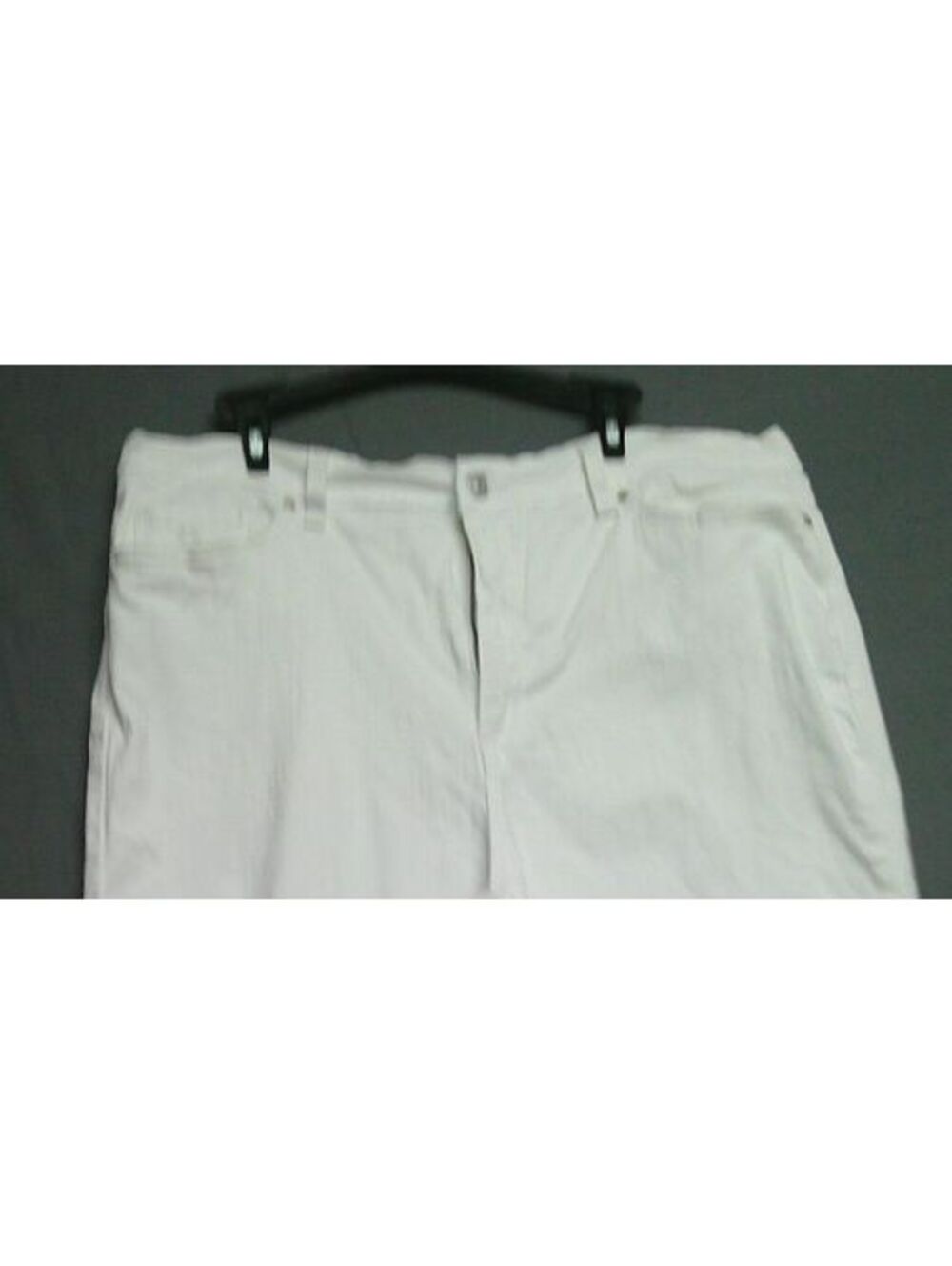 White Casual capri Women 18